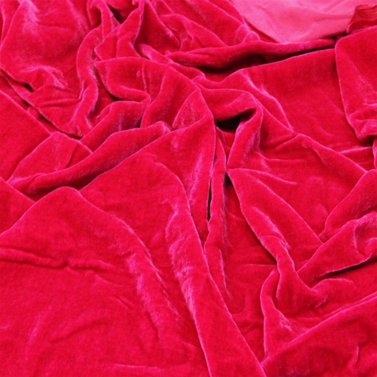 1 yard Exquisite Silk Rayon Velvet Fabric for Fashion, Cosplay & Home Projects 45 Inches Width